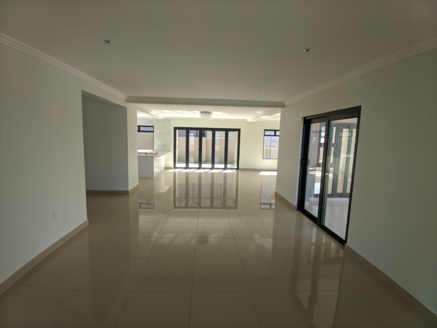 4 Bedroom Property for Sale in Kidds Beach Eastern Cape
